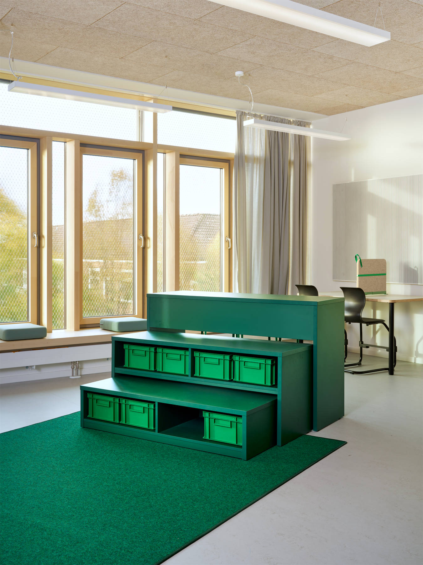 Sitz- und Arbeitsmöbel